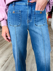 Pocketful of Style, Medium